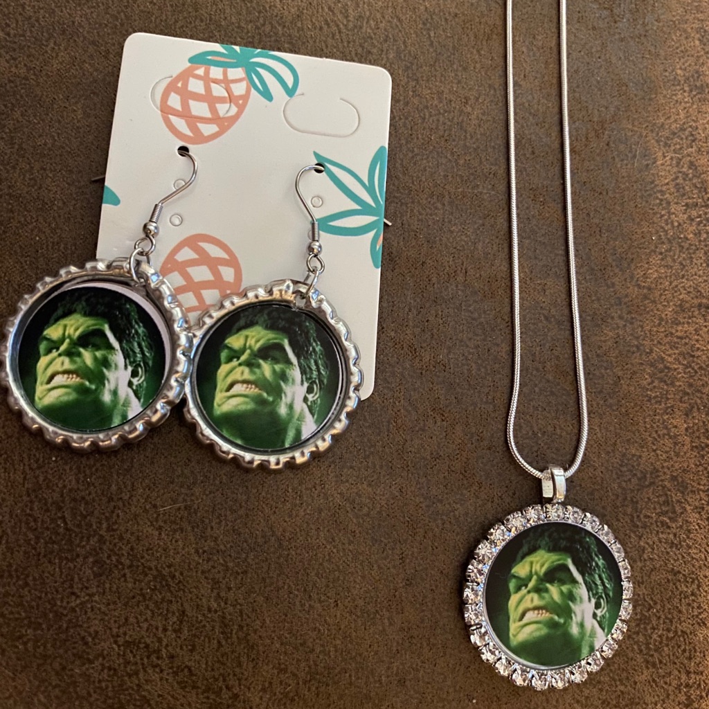 Incredible Hulk Earrings And Necklace